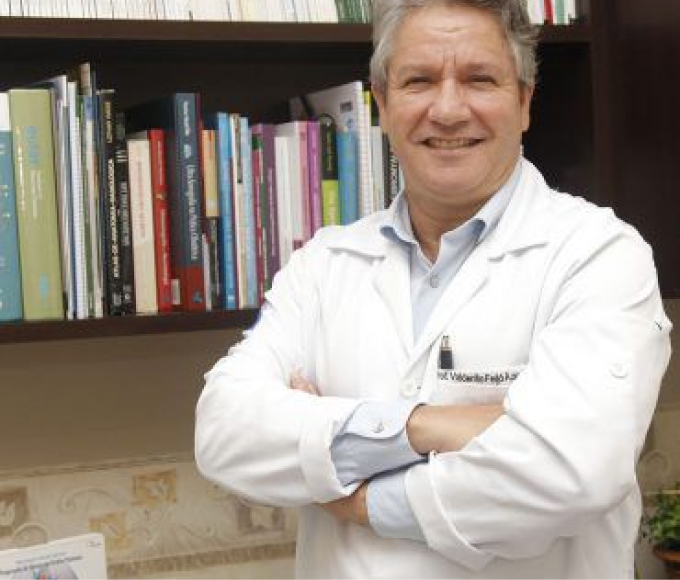 Dr. Valderílio Feijó Azevedo