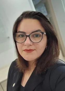 Luciane-Souza